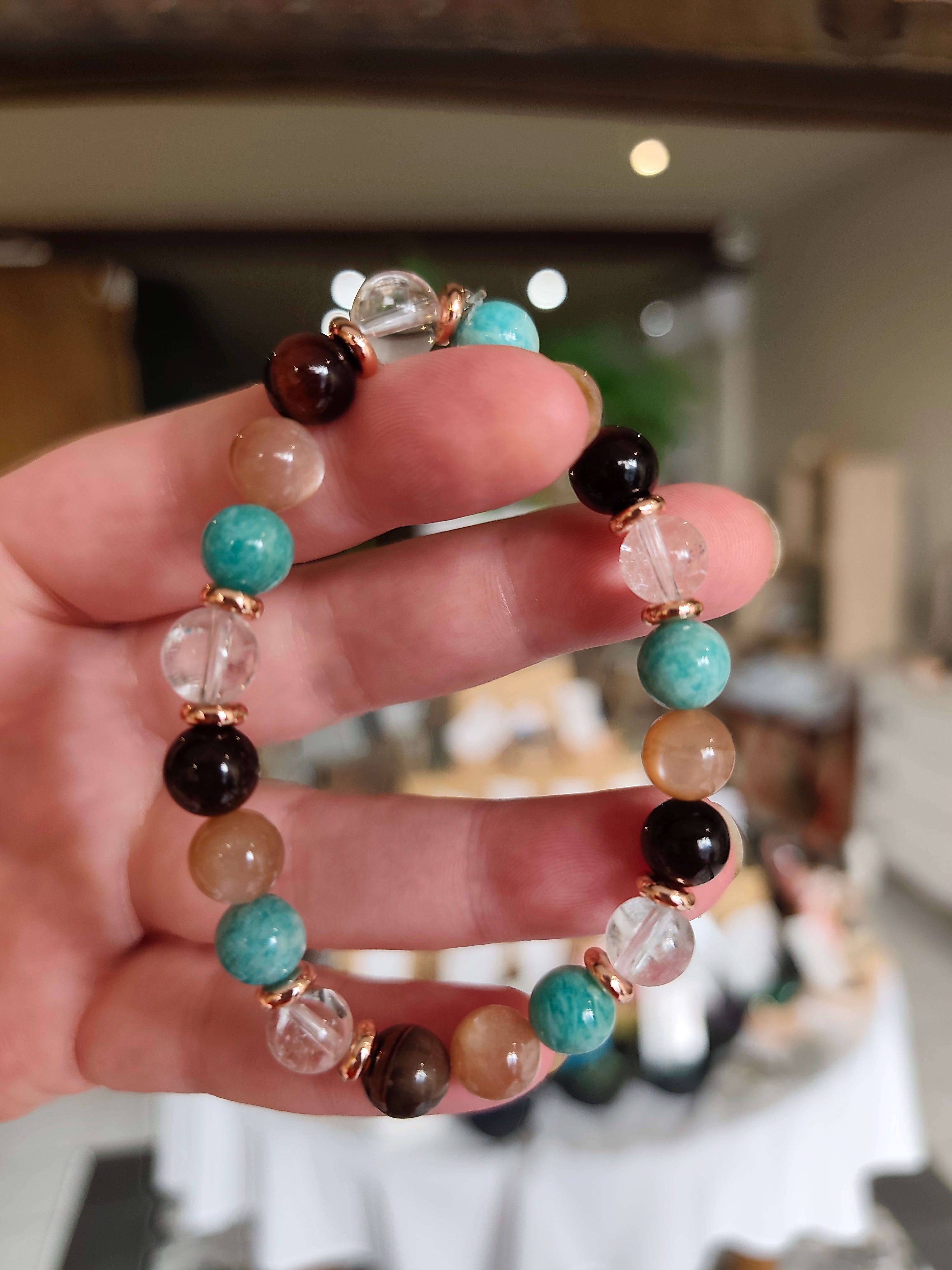 Bracelet Pistache Praliné – Chrysoprase, Œil de Tigre & Cristal de Roche – Création Unique