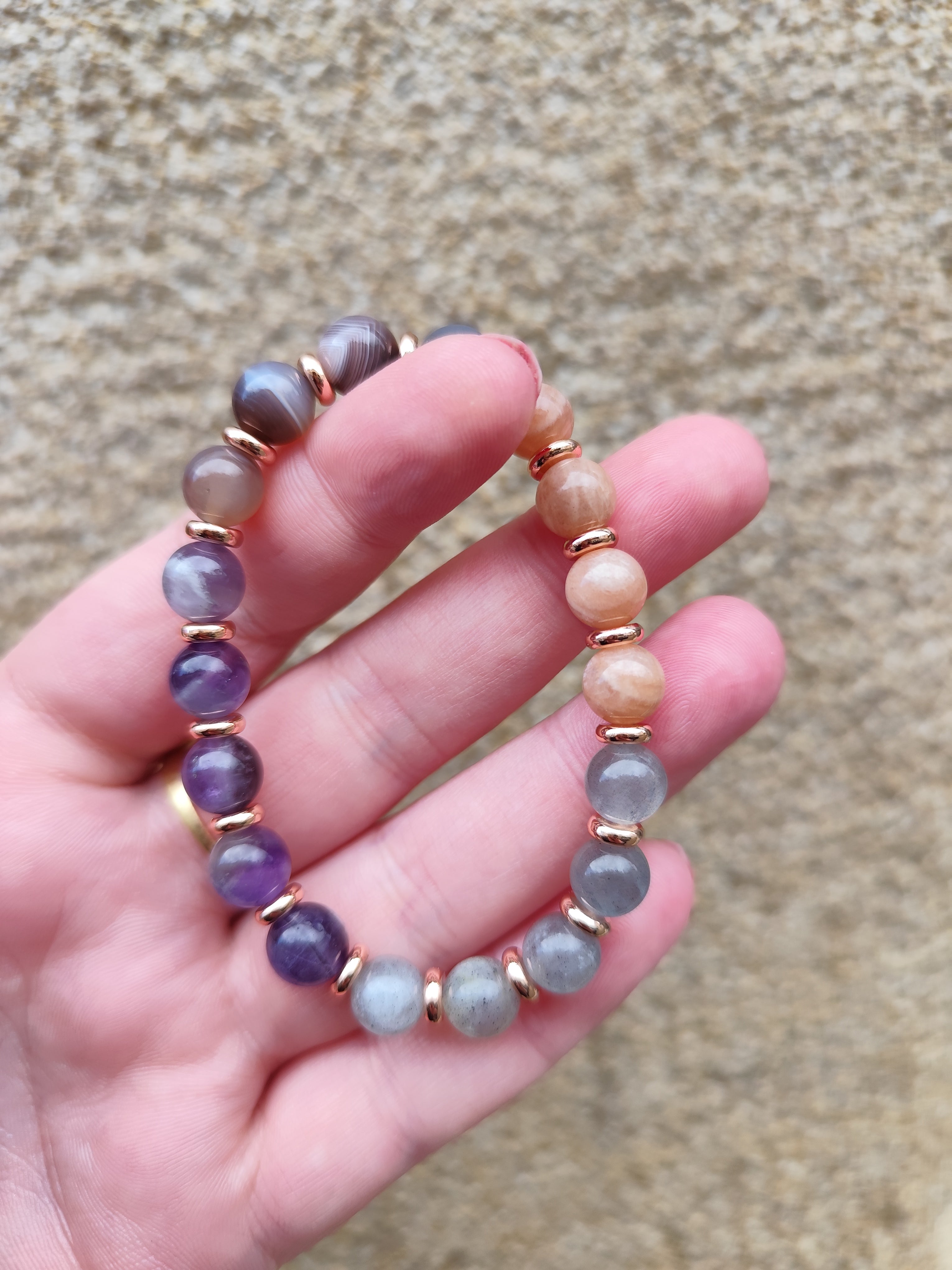 Collection Alma – Bracelet dégradé neutre fait main unique