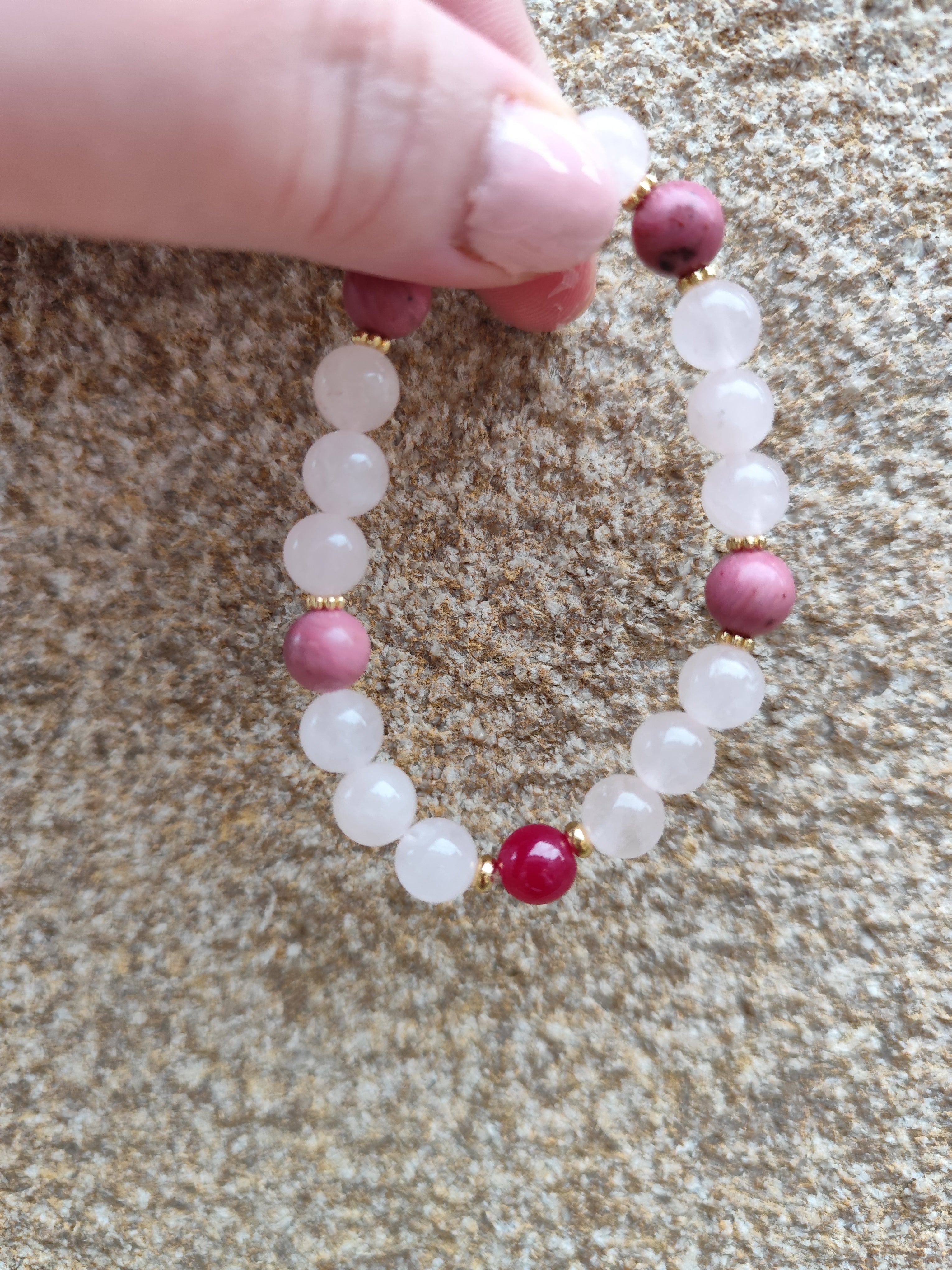 Bracelet Rubis Rosé – Quartz Rose & Rhodonite | Passion & Douceur