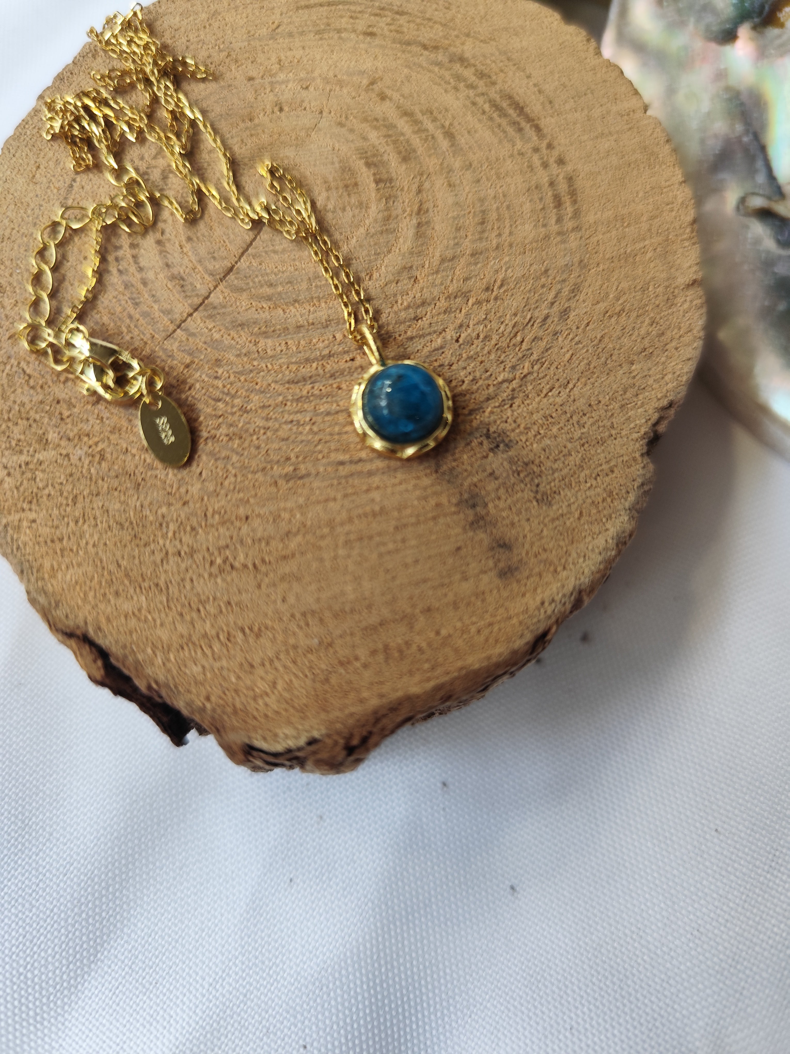 Collier Apatite