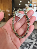 Bracelet en Préhnite naturelle 6 mm – Qualité A