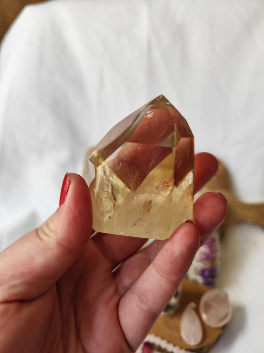 Pointe de Citrine ( rare )