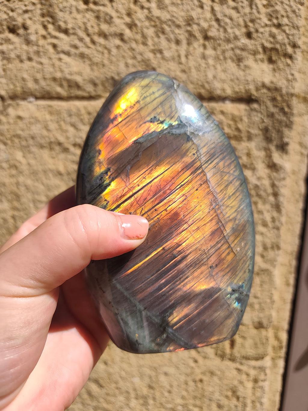 Labradorite Sunset de Madagascar – Pièce d’exception 180 g