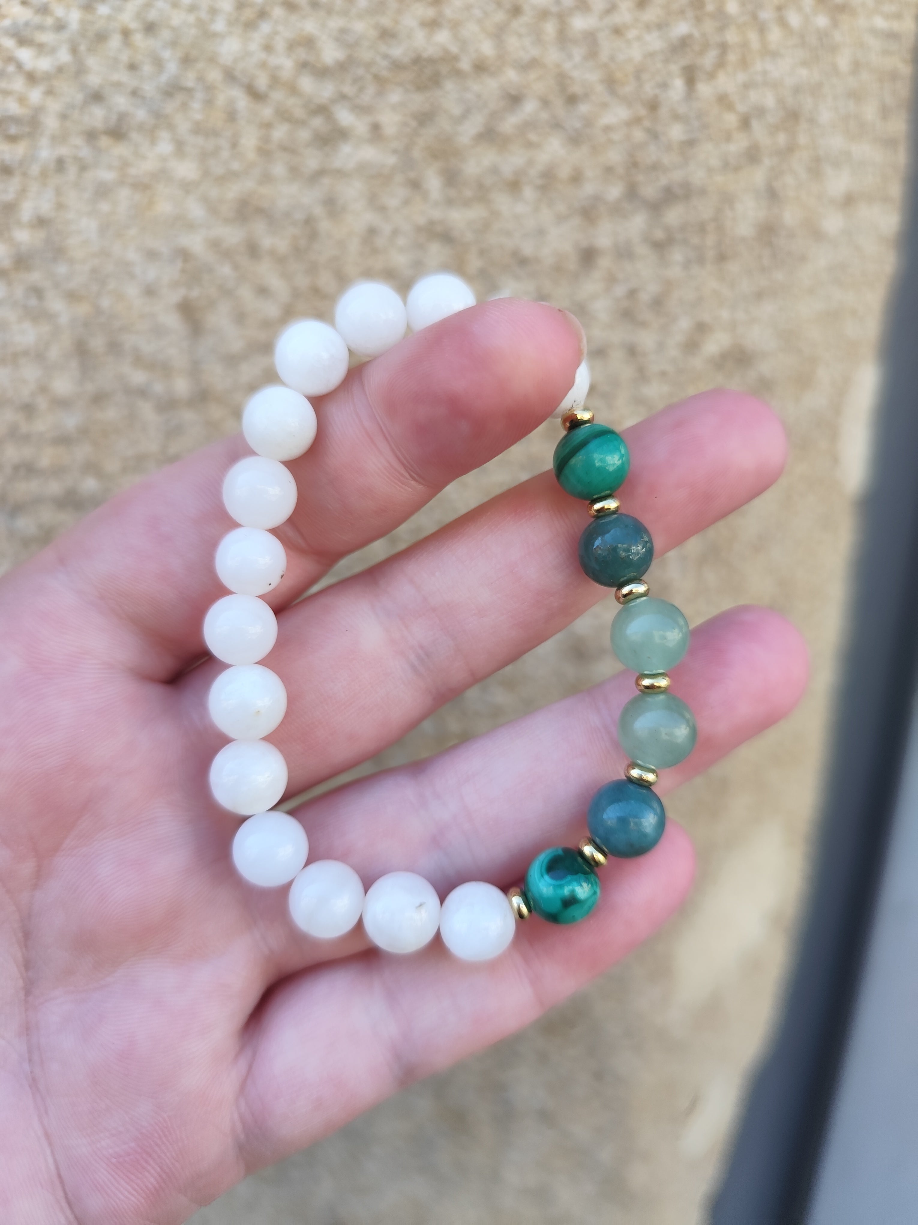 Bracelet Connexion à la nature ( Jade Blanc, Opale Blanche, Malachite, Aventurine Verte & Agate Mousse )  Harmonie et Énergie Naturelle