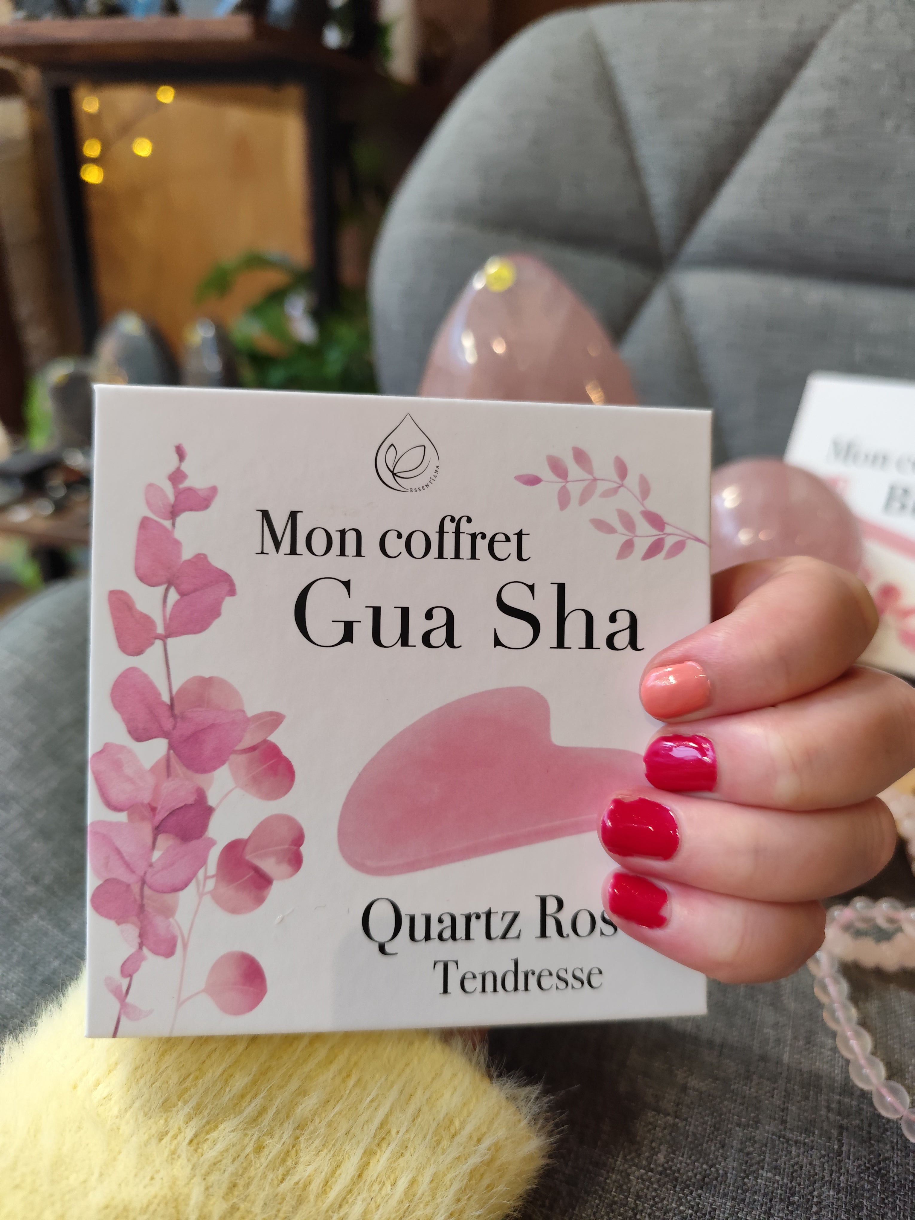 Coffret Gua Sha Quartz Rose – Soin Visage & Énergie Positive