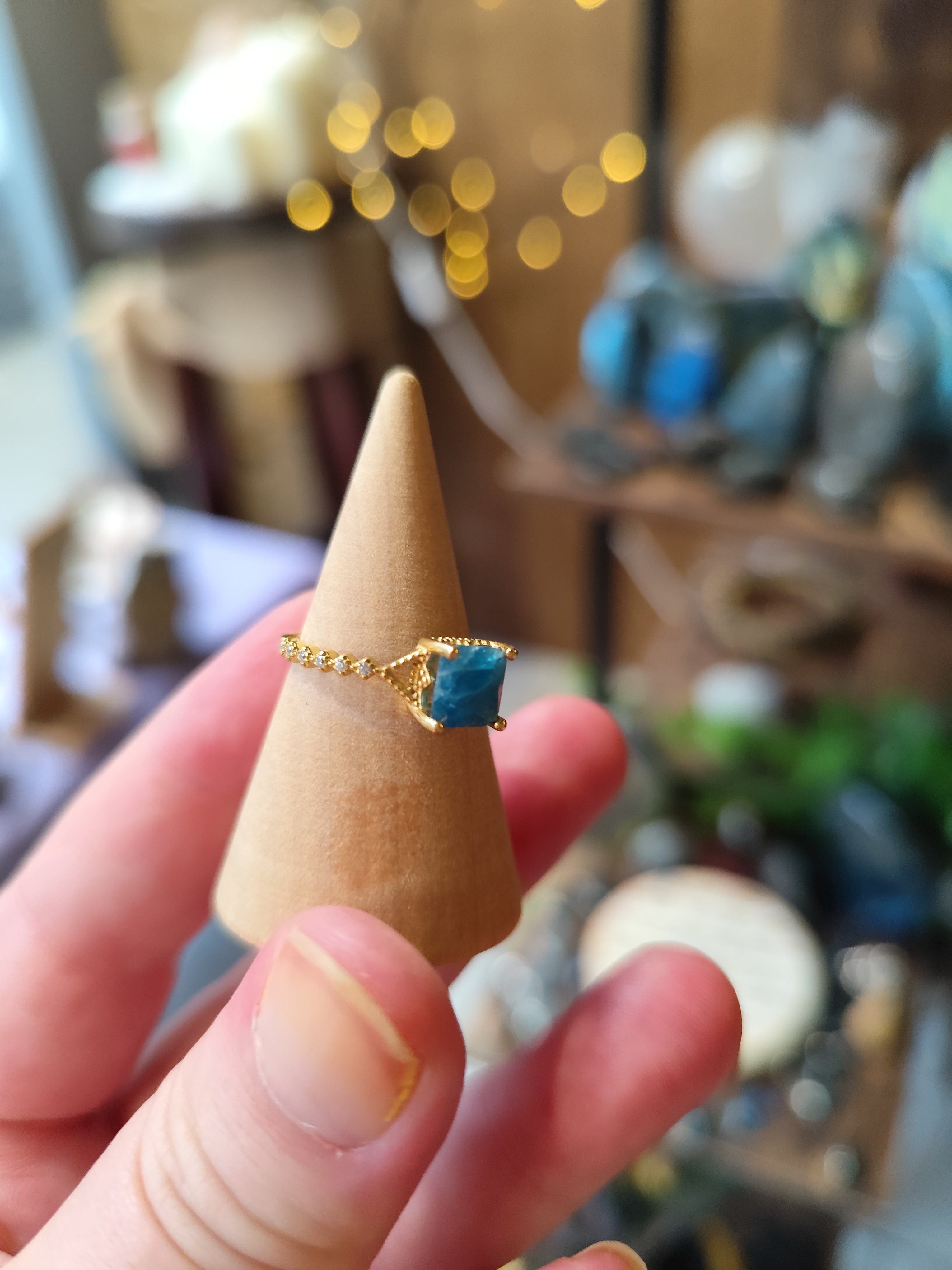 Bague Élégante Apatite