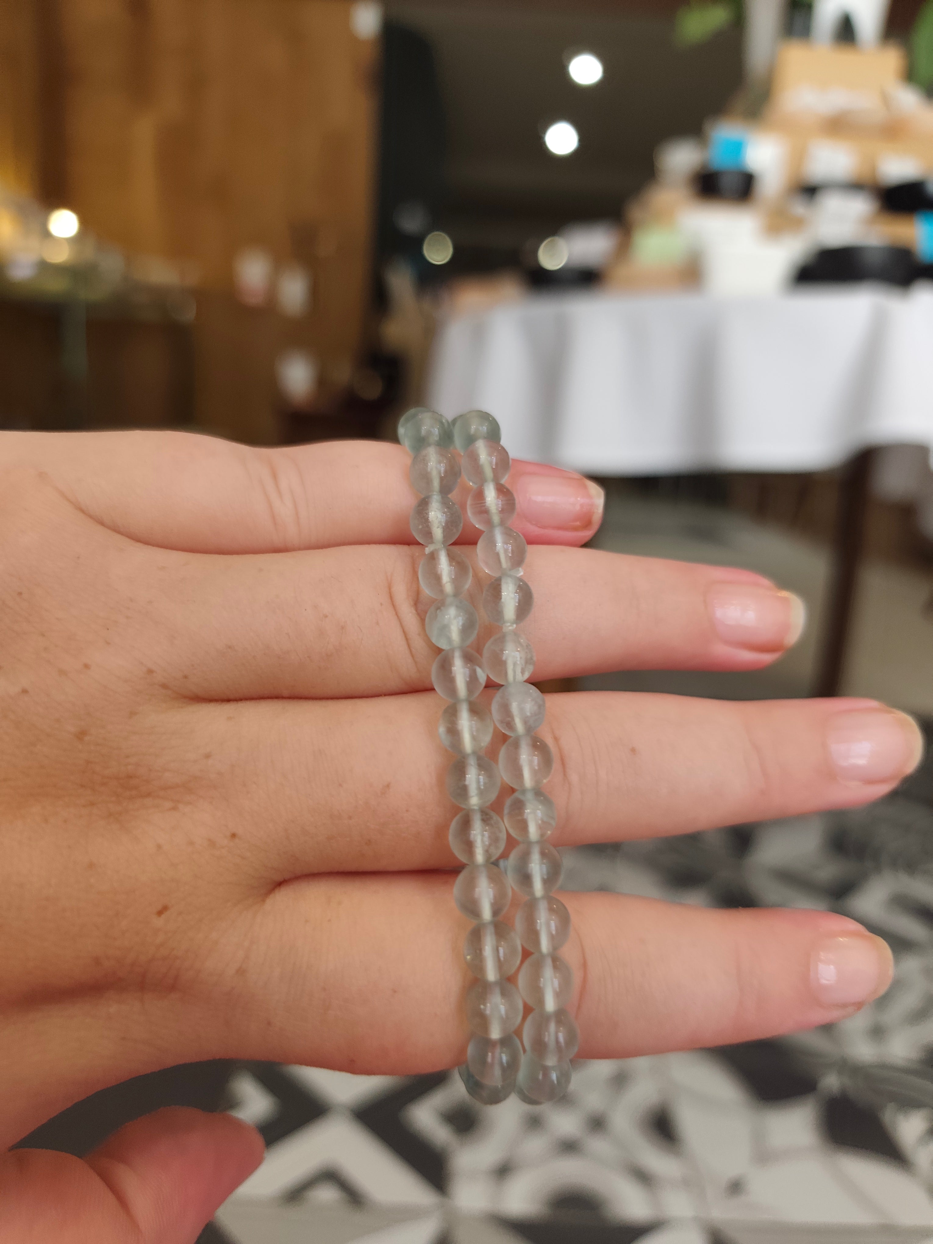 Bracelet en fluorite bleue – 6 mm