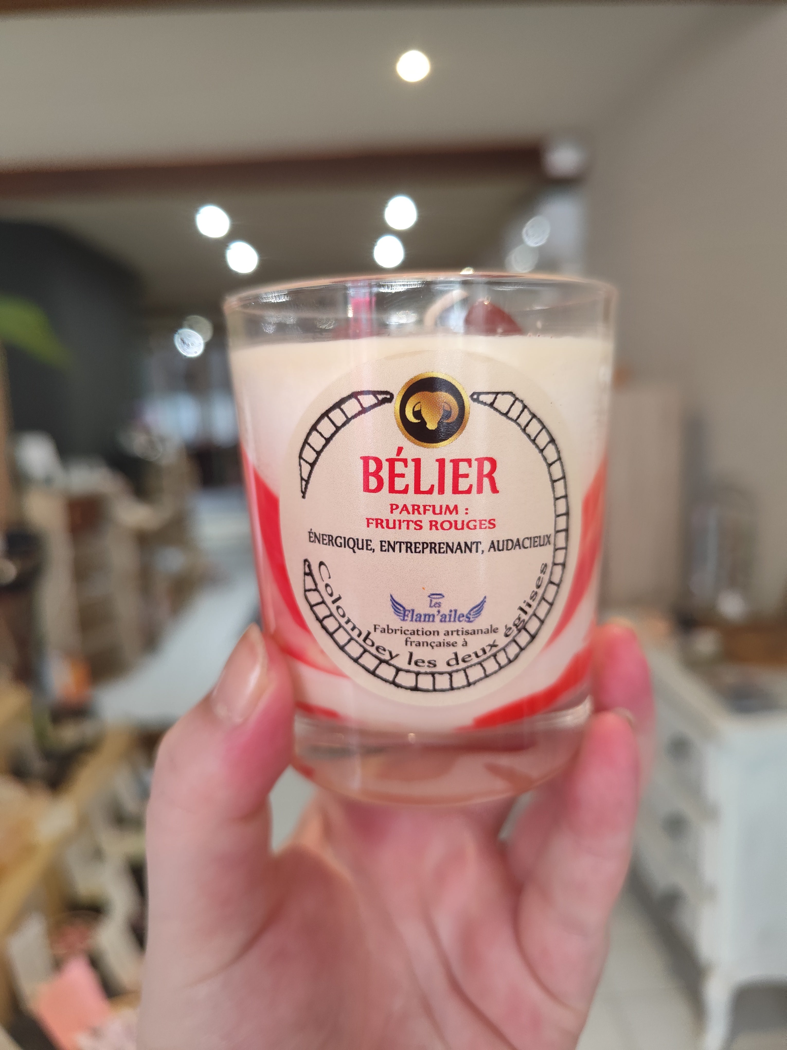 Bougie signe astrologique Bélier ♈ — Fruits Rouges