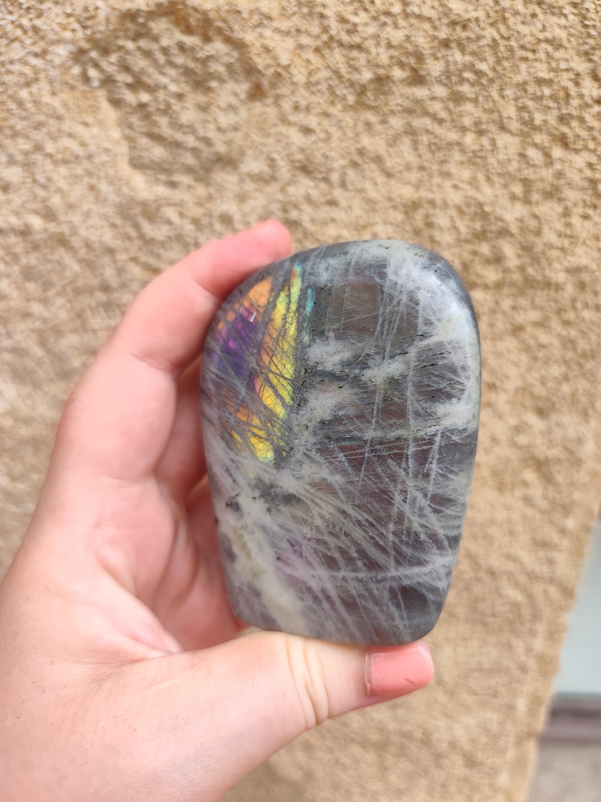 Labradorite Sunset de Madagascar – Pièce décorative en pierre naturelle  330g
