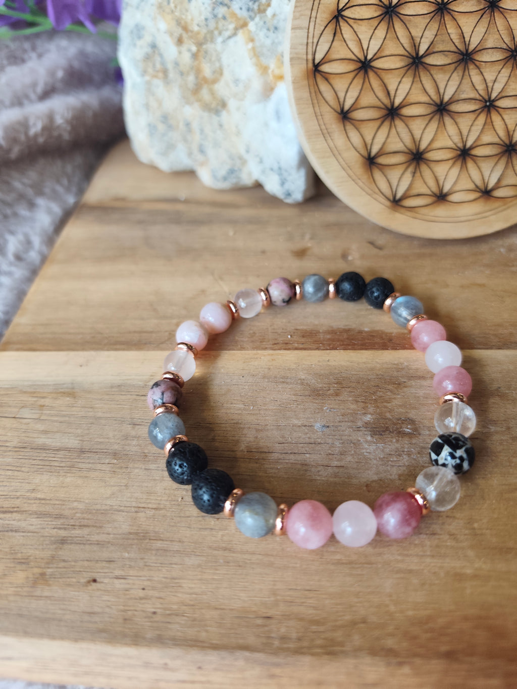 Bracelet Rose Velours — Aventurine rose, Quartz rose, Pierre de lave, Jaspe zèbre, Opale rose & Labradorite