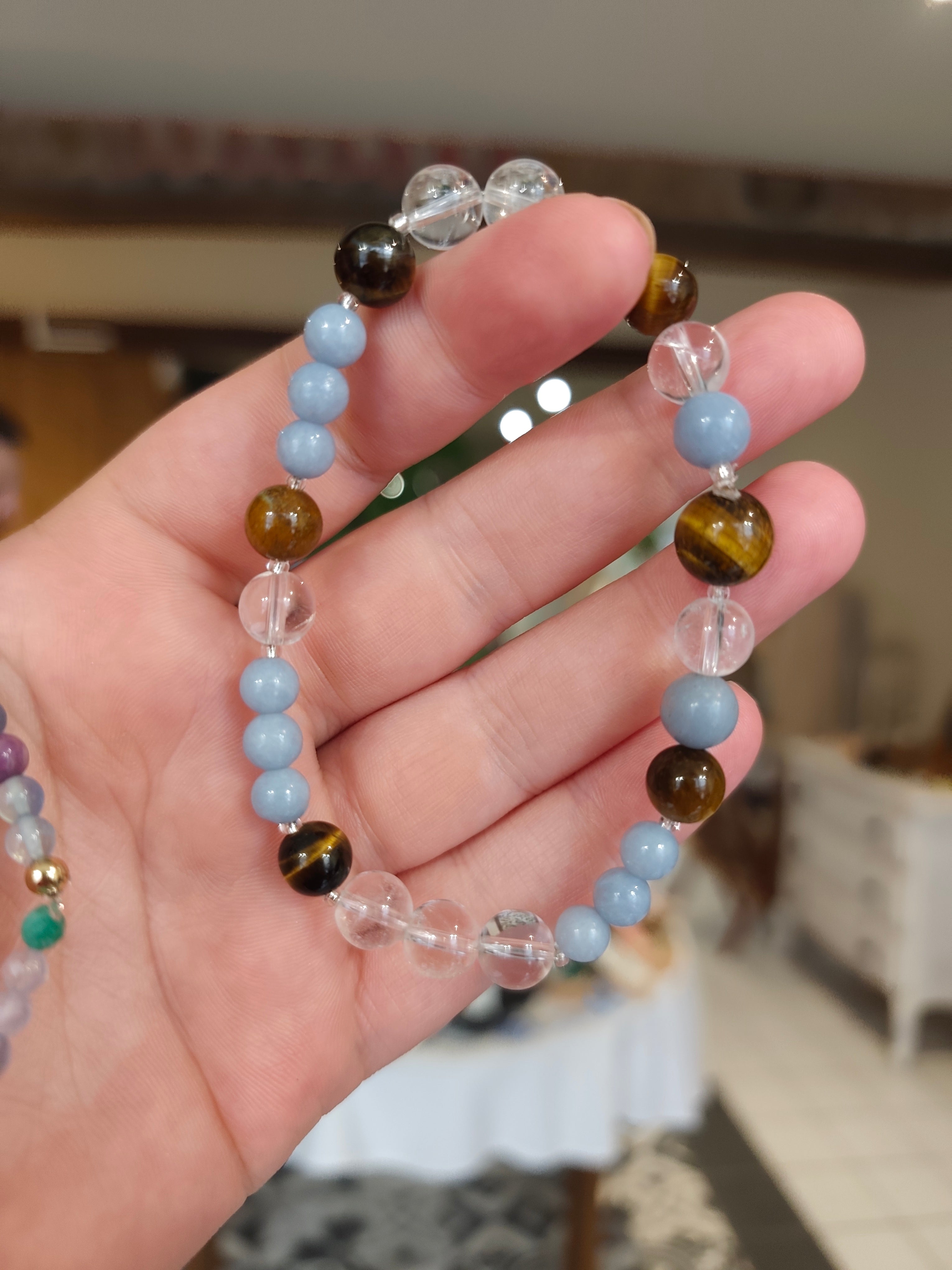 Bracelet Céleste — Œil de Tigre, Cristal de Roche & Angélite