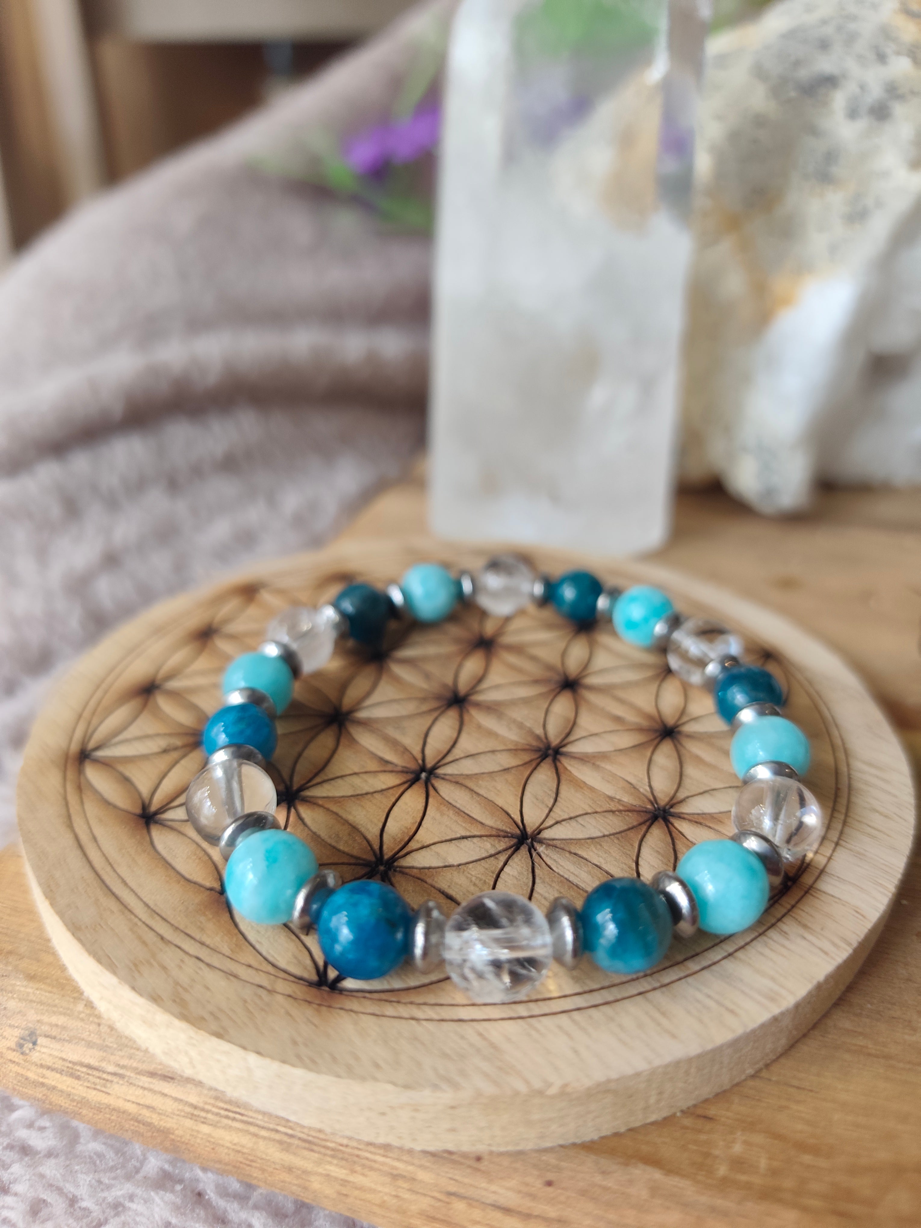 Bracelet Naomi – Apatite bleue • Amazonite du Pérou • Cristal de roche